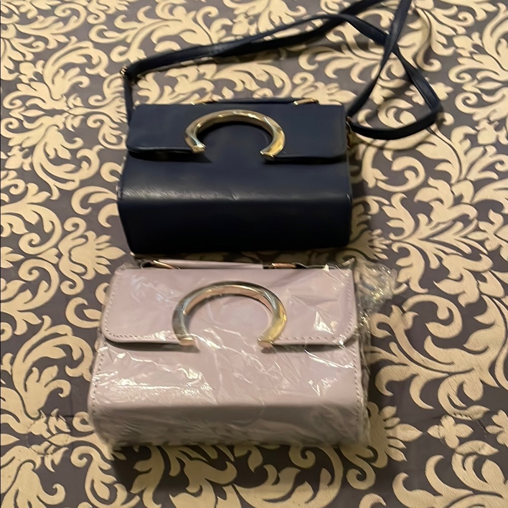 Elegant Navy and Cream Women's Handbag Set